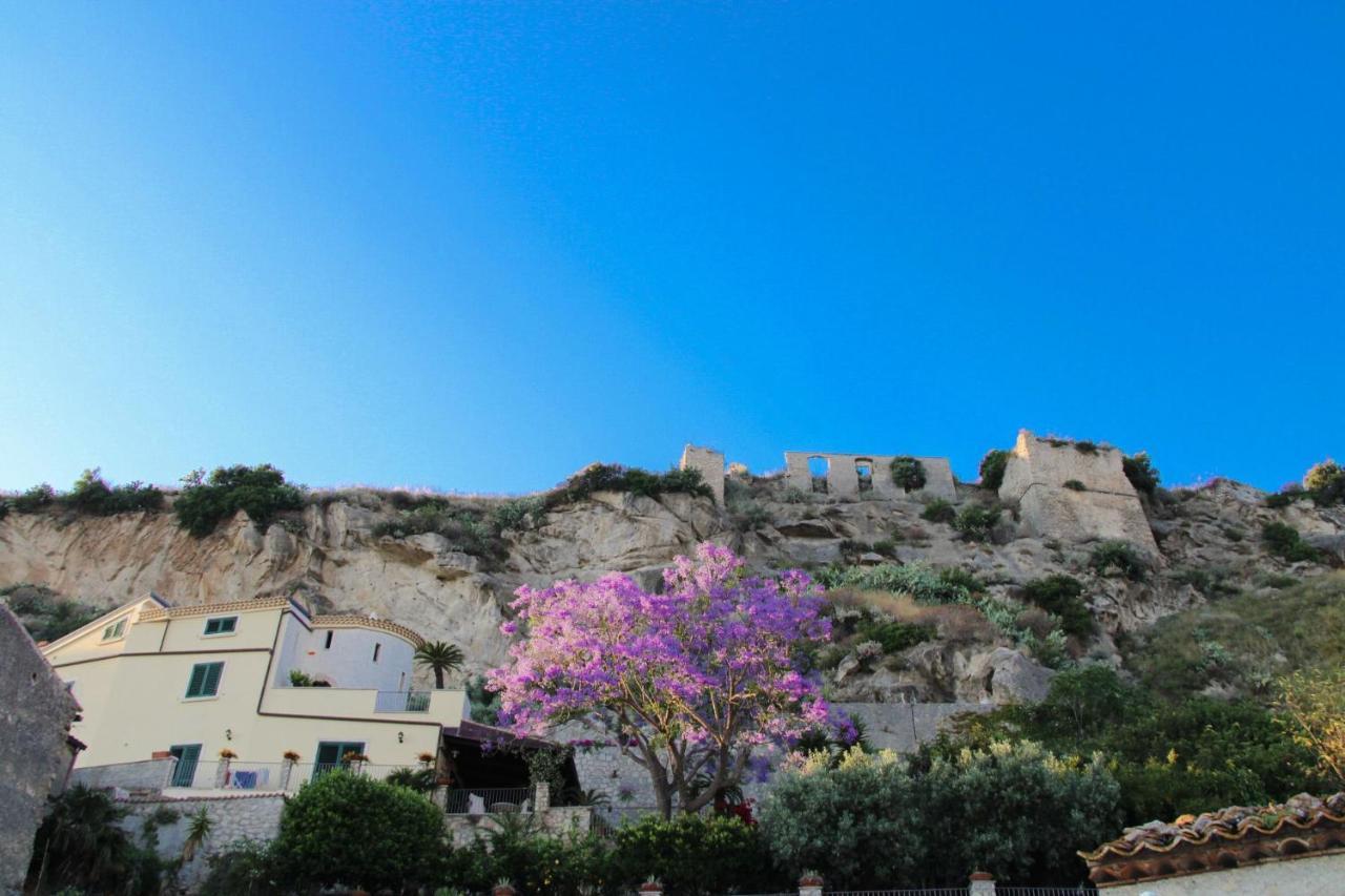 Dimora Cavour Bed & Breakfast Amantea Dış mekan fotoğraf